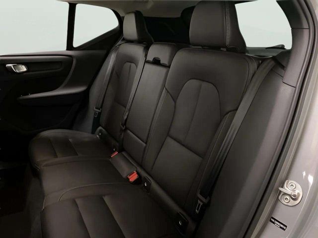 2025 Volvo XC40 B5 Plus Bright Theme Dallas TX