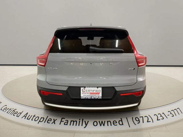 2025 Volvo XC40 B5 Plus Bright Theme Dallas TX