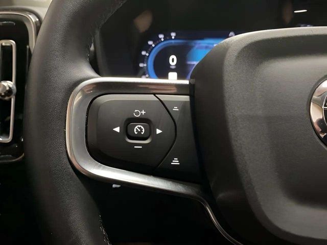 2025 Volvo XC40 B5 Plus Bright Theme Dallas TX