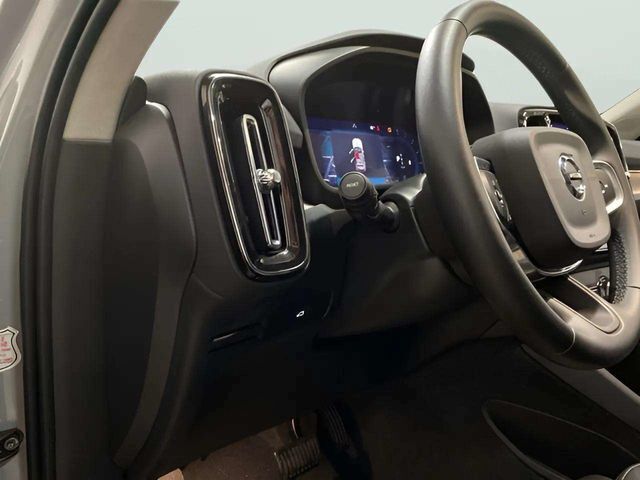 2025 Volvo XC40 B5 Plus Bright Theme Dallas TX