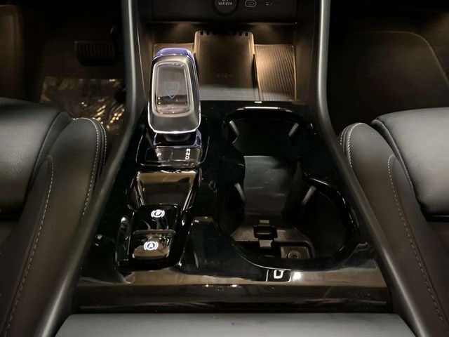 2025 Volvo XC40 B5 Plus Bright Theme Dallas TX