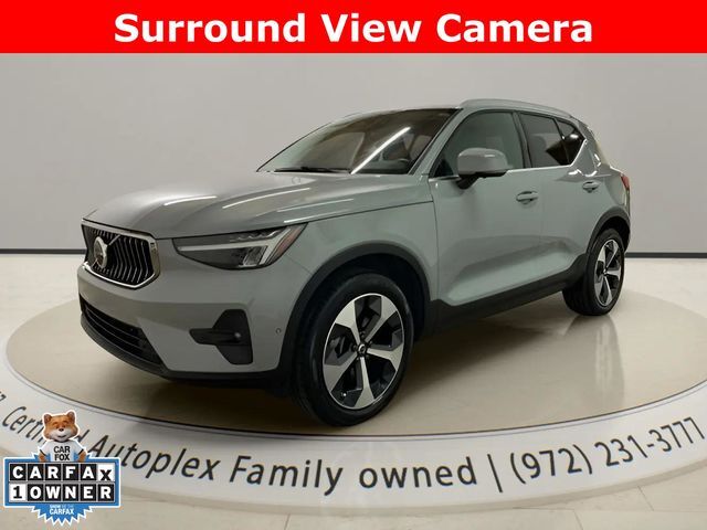 2025 Volvo XC40