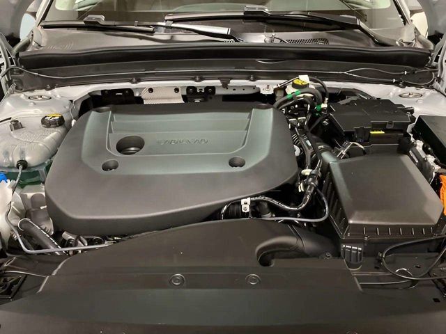 2025 Volvo XC40 B5 Plus Bright Theme Dallas TX