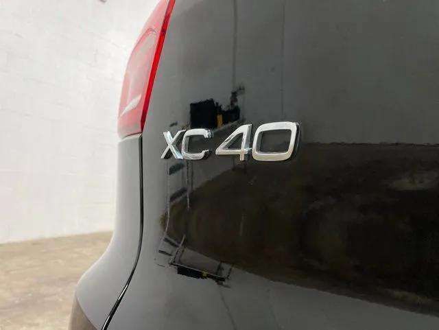 2025 Volvo XC40 B5 Plus Bright Theme Dallas TX