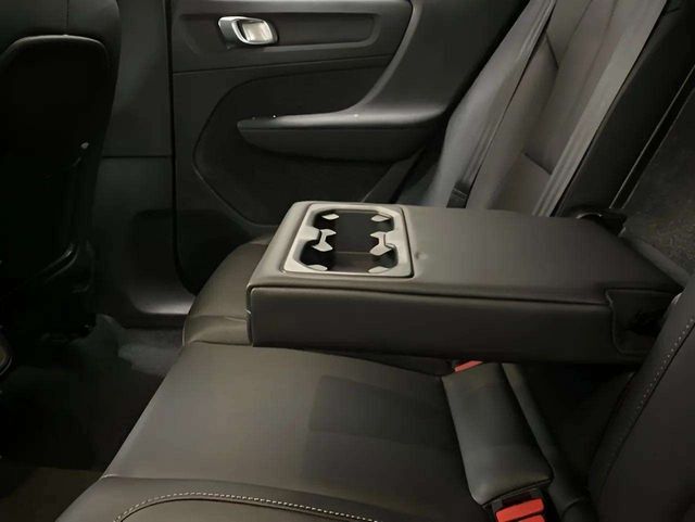 2025 Volvo XC40 B5 Plus Bright Theme Dallas TX