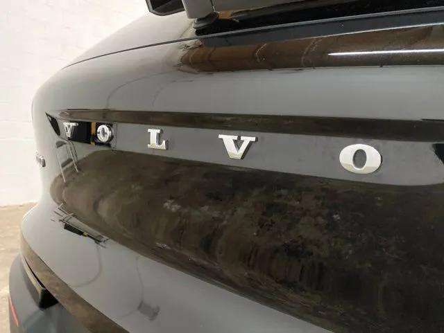 2025 Volvo XC40 B5 Plus Bright Theme Dallas TX