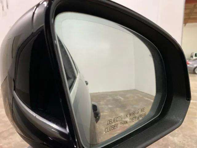 2025 Volvo XC40 B5 Plus Bright Theme Dallas TX