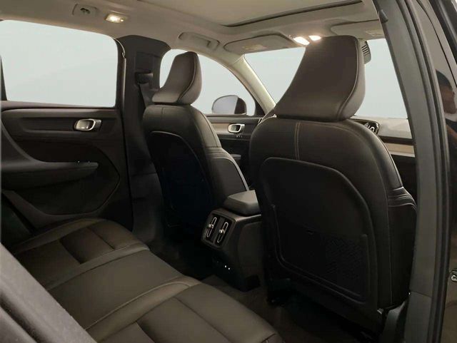 2025 Volvo XC40 B5 Plus Bright Theme Dallas TX