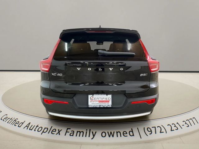 2025 Volvo XC40 B5 Plus Bright Theme Dallas TX