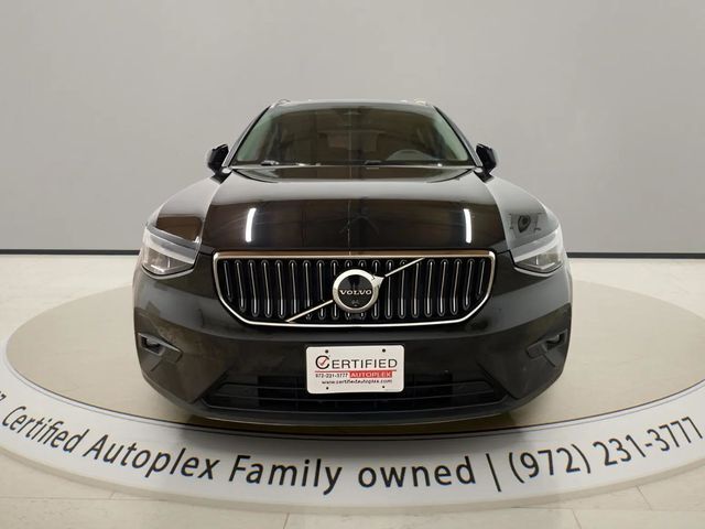 2025 Volvo XC40 B5 Plus Bright Theme Dallas TX