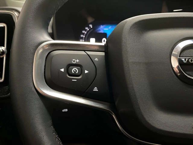2025 Volvo XC40 B5 Plus Bright Theme Dallas TX