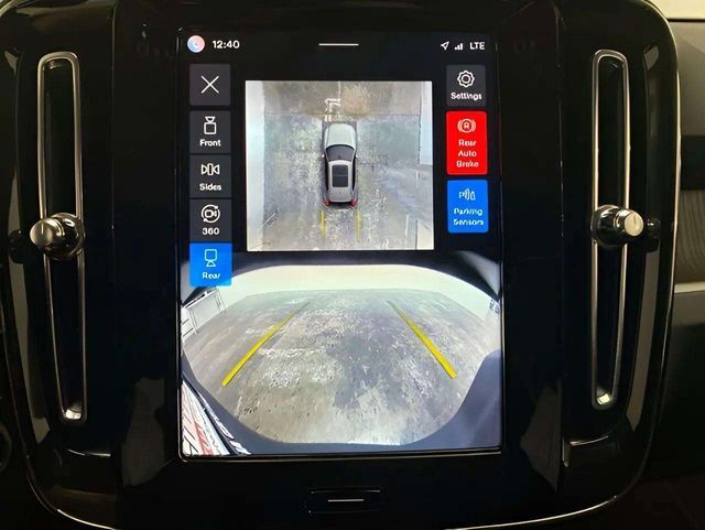 2025 Volvo XC40 B5 Plus Bright Theme Dallas TX