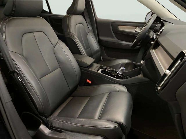 2025 Volvo XC40 B5 Plus Bright Theme Dallas TX