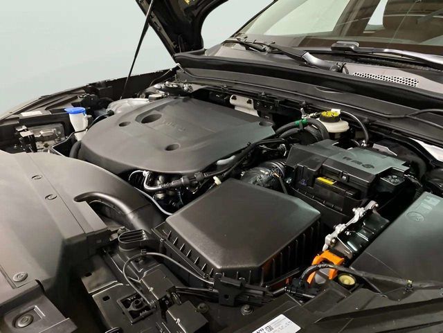 2025 Volvo XC40 B5 Plus Bright Theme Dallas TX