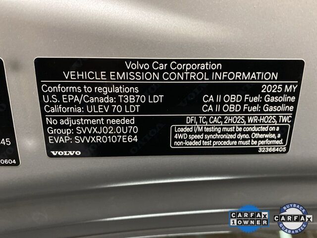 2025 Volvo XC40 B5 Plus Bright Theme Dallas TX