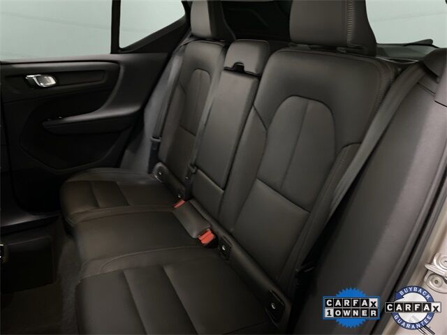 2025 Volvo XC40 B5 Plus Bright Theme Dallas TX