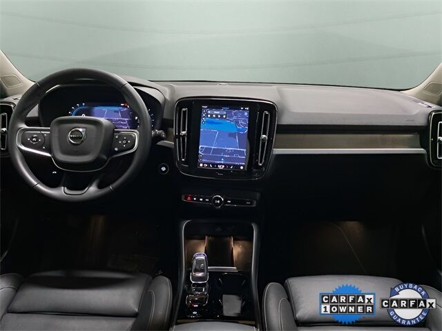 2025 Volvo XC40 B5 Plus Bright Theme Dallas TX