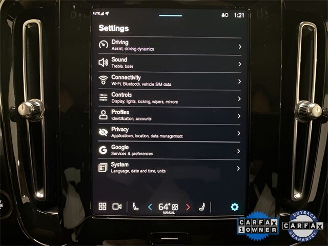 2025 Volvo XC40 B5 Plus Bright Theme Dallas TX