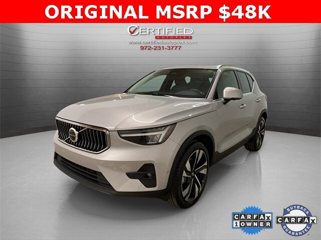 2025 Volvo XC40 B5 Plus Bright Theme Dallas TX