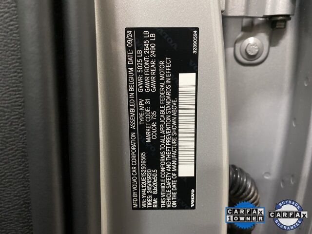 2025 Volvo XC40 B5 Plus Bright Theme Dallas TX