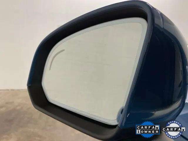 2025 Volvo XC40 B5 Plus Bright Theme Dallas TX