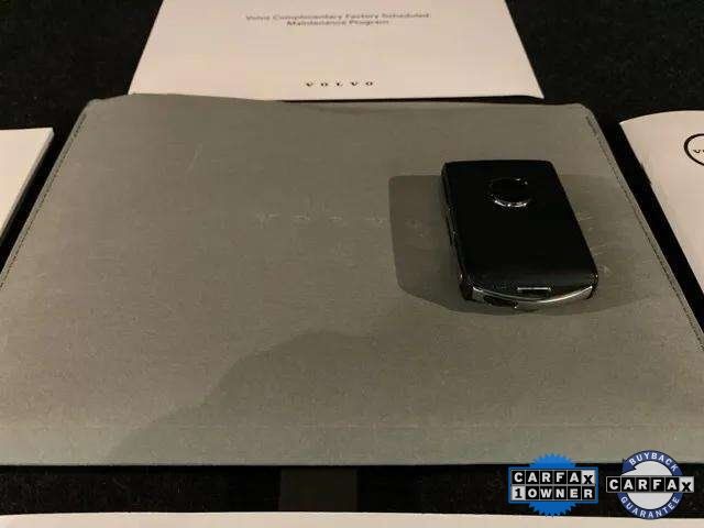 2025 Volvo XC40 B5 Plus Bright Theme Dallas TX