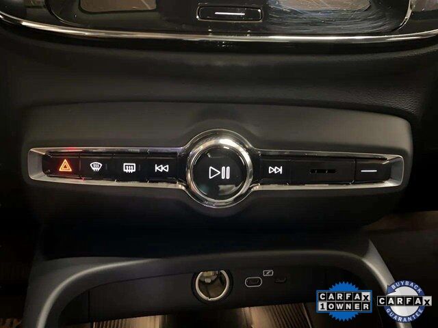 2025 Volvo XC40 B5 Plus Bright Theme Dallas TX