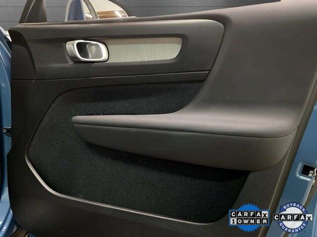 2025 Volvo XC40 B5 Plus Bright Theme Dallas TX