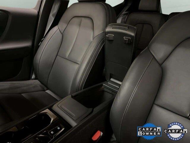 2025 Volvo XC40 B5 Plus Bright Theme Dallas TX