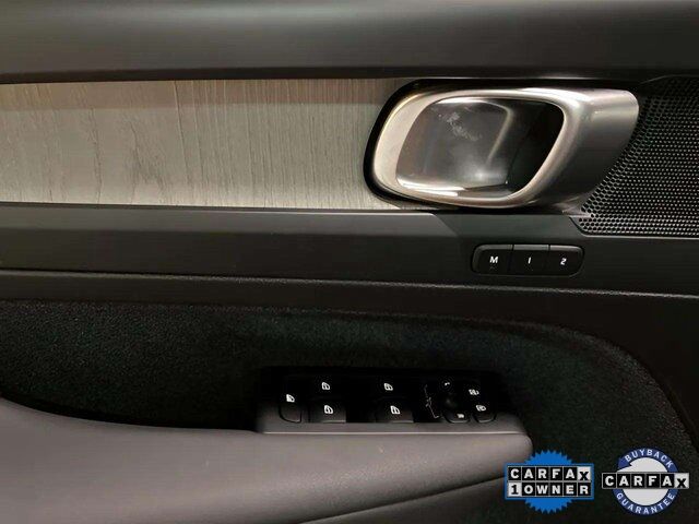 2025 Volvo XC40 B5 Plus Bright Theme Dallas TX