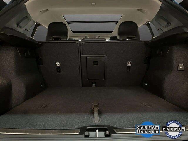 2025 Volvo XC40 B5 Plus Bright Theme Dallas TX