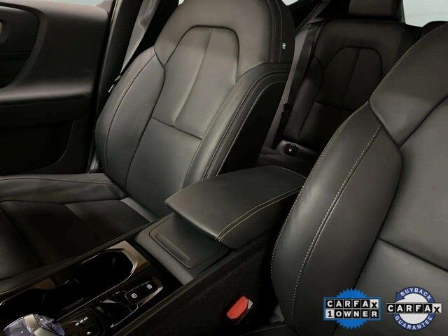 2025 Volvo XC40 B5 Plus Bright Theme Dallas TX