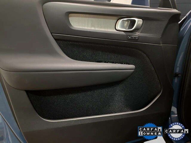 2025 Volvo XC40 B5 Plus Bright Theme Dallas TX