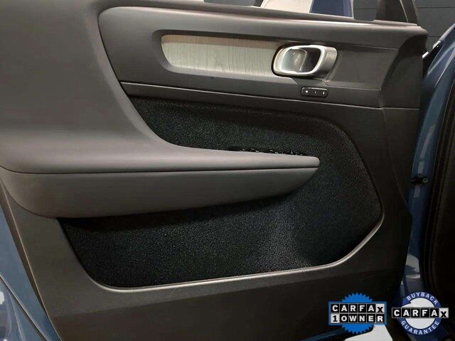 2025 Volvo XC40 B5 Plus Bright Theme Dallas TX