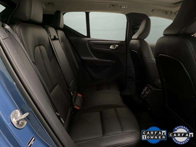 2025 Volvo XC40 B5 Plus Bright Theme Dallas TX