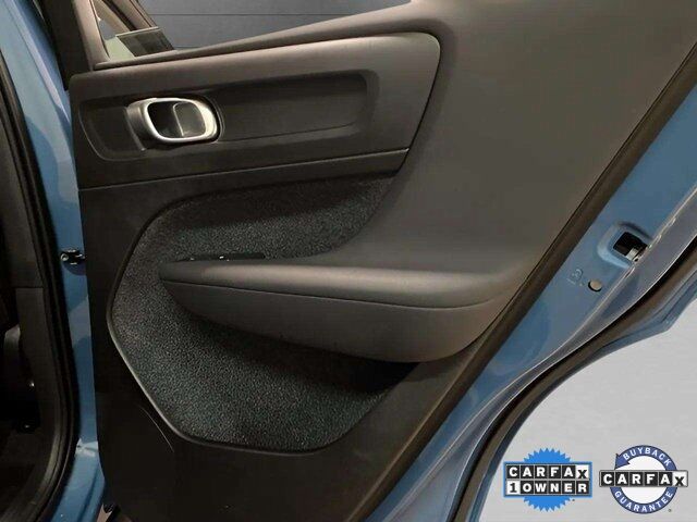 2025 Volvo XC40 B5 Plus Bright Theme Dallas TX