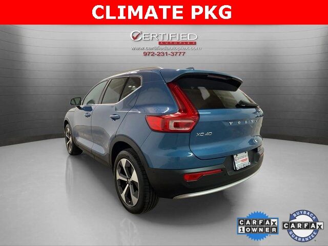 2025 Volvo XC40 B5 Plus Bright Theme Dallas TX