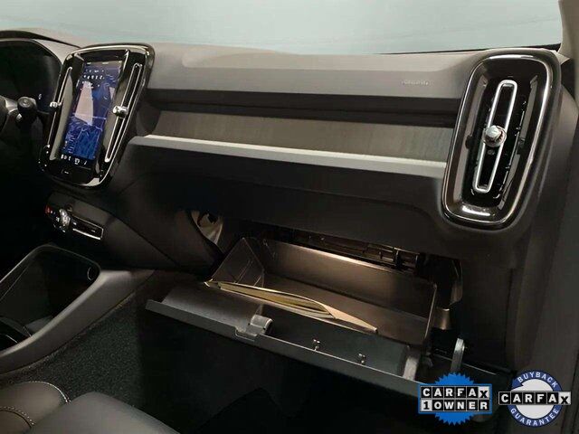 2025 Volvo XC40 B5 Plus Bright Theme Dallas TX