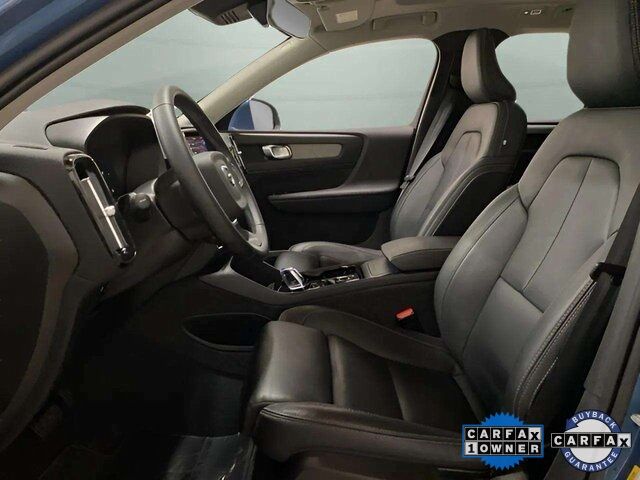 2025 Volvo XC40 B5 Plus Bright Theme Dallas TX