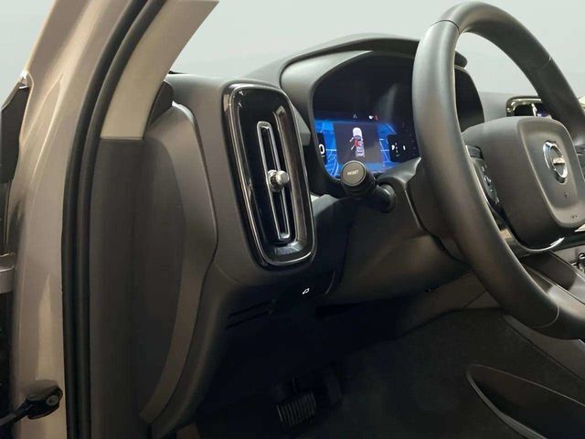 2025 Volvo XC40 B5 Plus Bright Theme Dallas TX