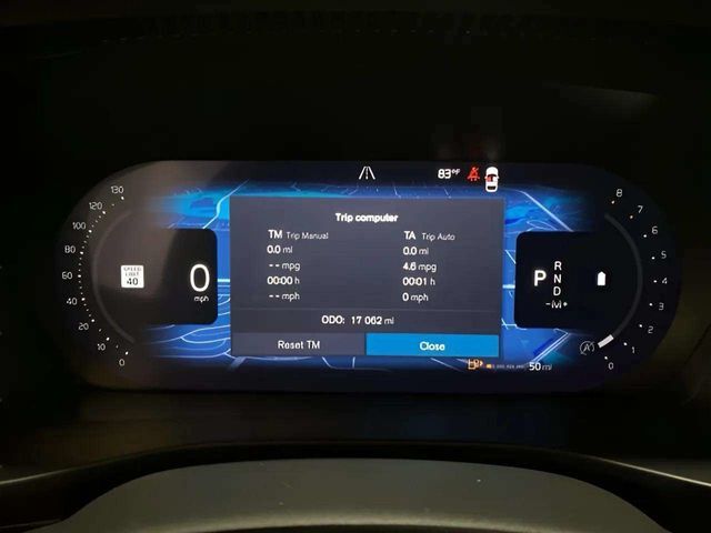 2025 Volvo XC40 B5 Plus Bright Theme Dallas TX