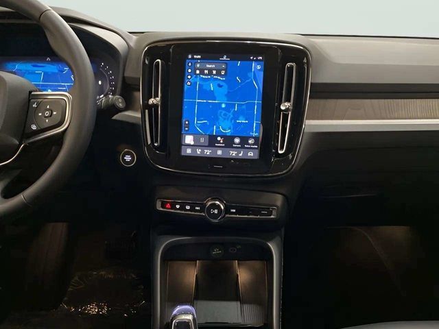 2025 Volvo XC40 B5 Plus Bright Theme Dallas TX