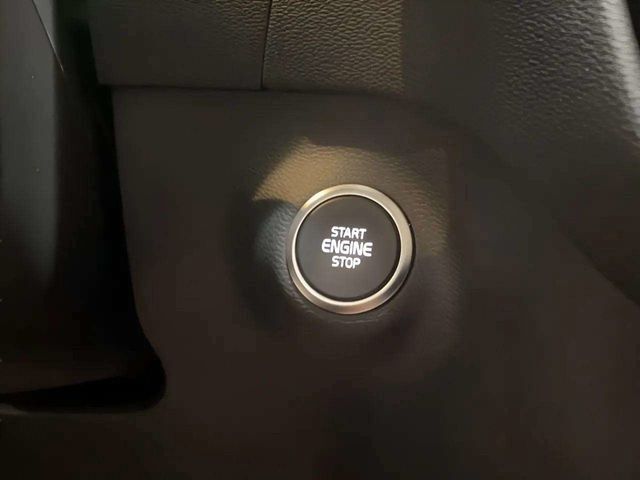 2025 Volvo XC40 B5 Plus Bright Theme Dallas TX