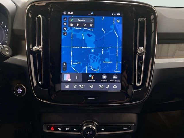 2025 Volvo XC40 B5 Plus Bright Theme Dallas TX