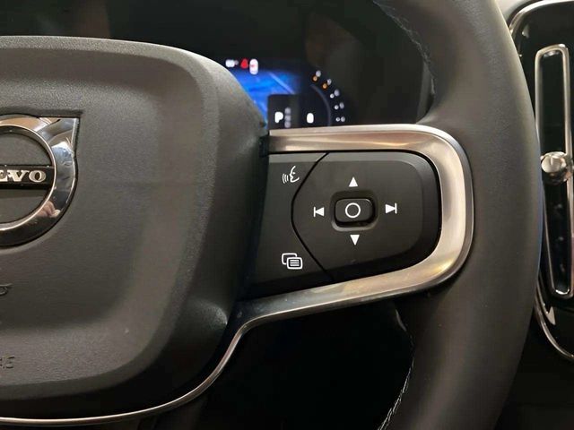 2025 Volvo XC40 B5 Plus Bright Theme Dallas TX