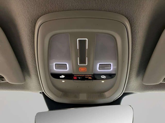 2025 Volvo XC40 B5 Plus Bright Theme Dallas TX