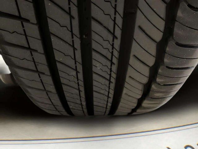 2025 Volvo XC40 B5 Plus Bright Theme Dallas TX