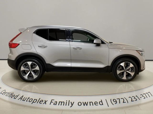 2025 Volvo XC40 B5 Plus Bright Theme Dallas TX