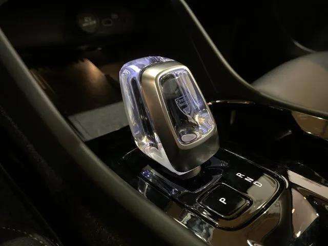 2025 Volvo XC40 B5 Plus Bright Theme Dallas TX