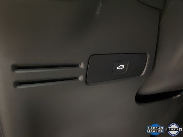 2025 Volvo XC40 B5 Plus Bright Theme Dallas TX